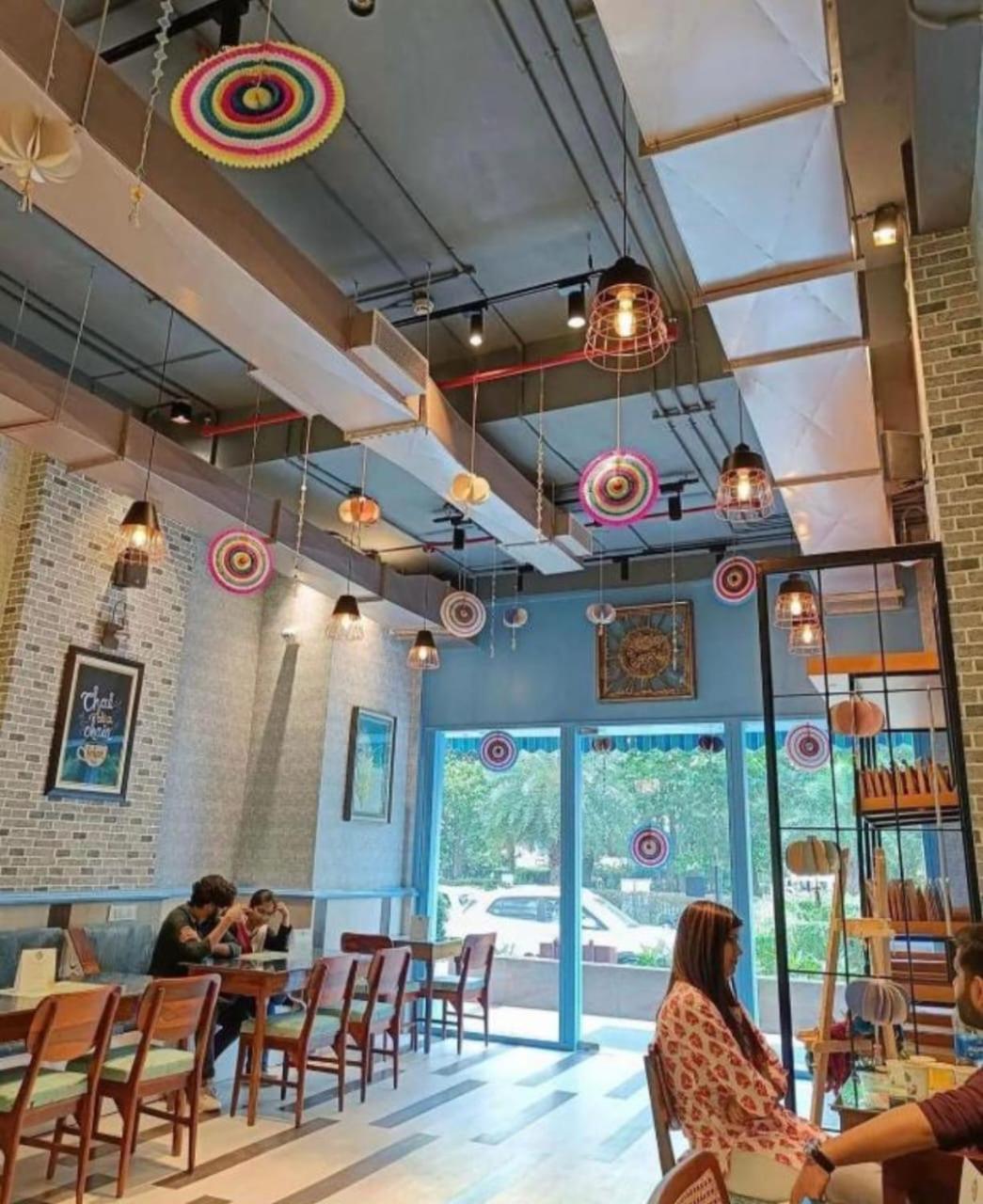 Dolphin Inn & Suites Manhattan Lucknow Esterno foto